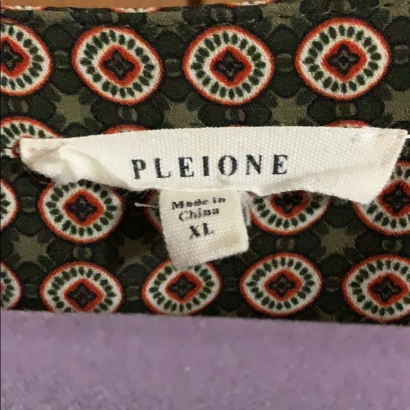 Pleione blouse from Nordstrom - Picture 2 of 4